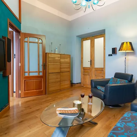 Indigo 2-bedroom In The Center * Krakau
