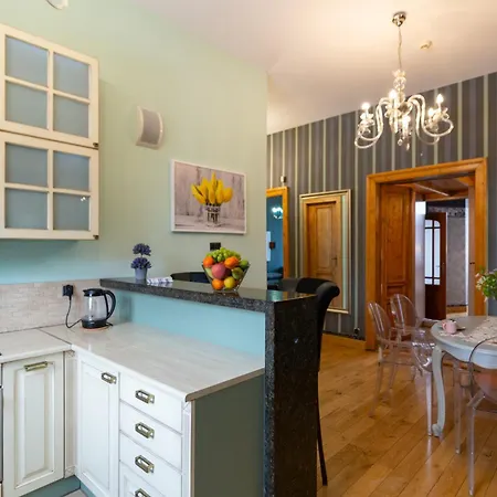 Daire Indigo 2-bedroom In The Center *